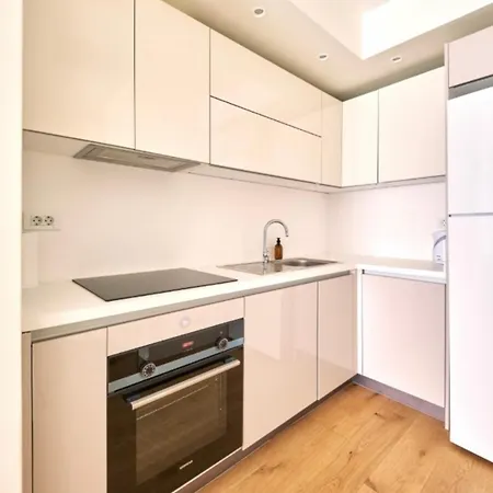 Taksim 360 Izmir Appartement *